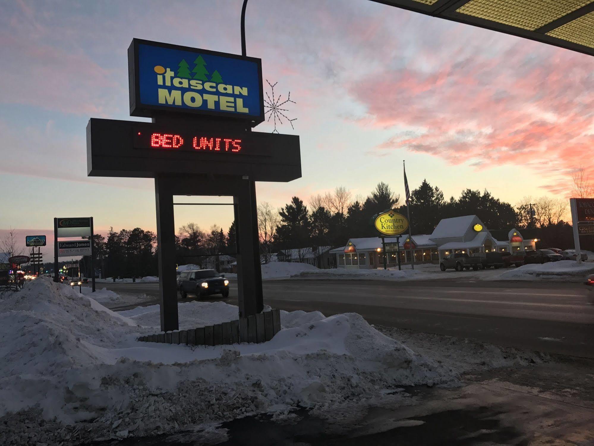 Itascan Motel Grand Rapids Ngoại thất bức ảnh